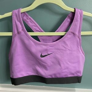 Nike Sports Bra Size Medium